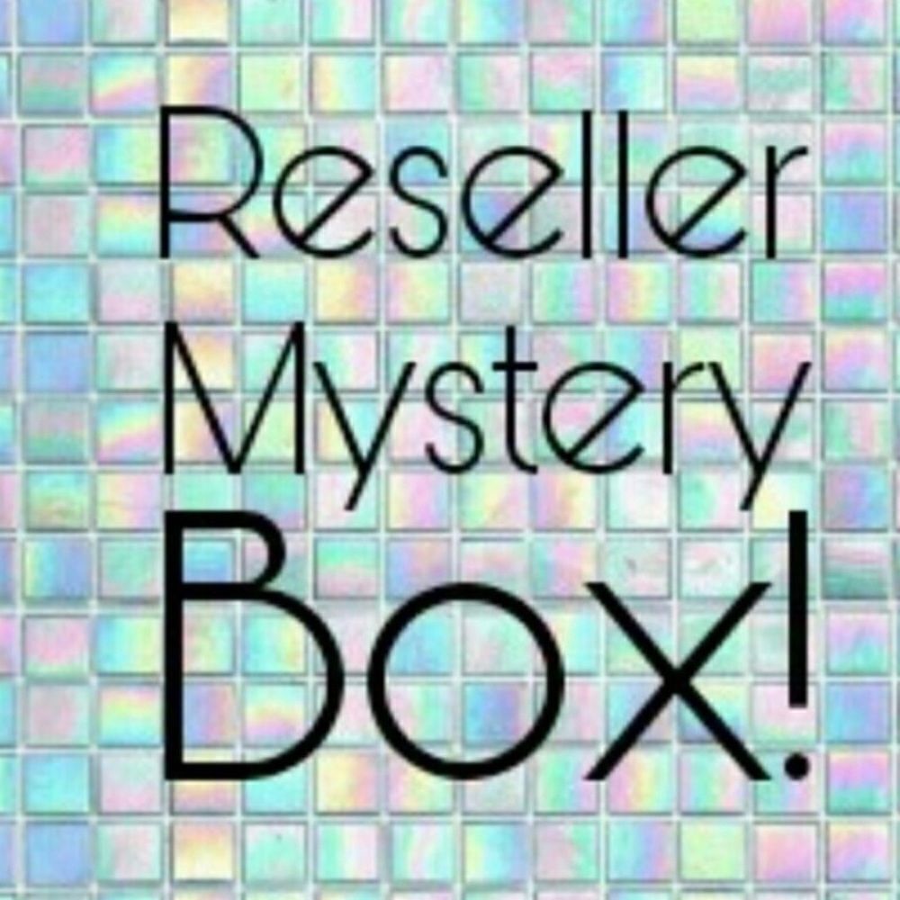 Reseller Cardigan Mystery Box! Various Sizes! Several Brands! Keep or Reposh!